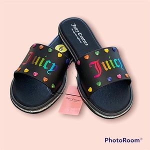 🛑CLEARANCE🛑NWT•Juicy Couture “You Bet” Rainbow Heart slides SIZE 6 LEFT ONLY!